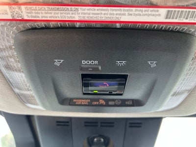 2027 Toyota Prius Plug-in Hybrid SE