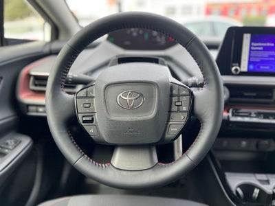 2027 Toyota Prius Plug-in Hybrid SE