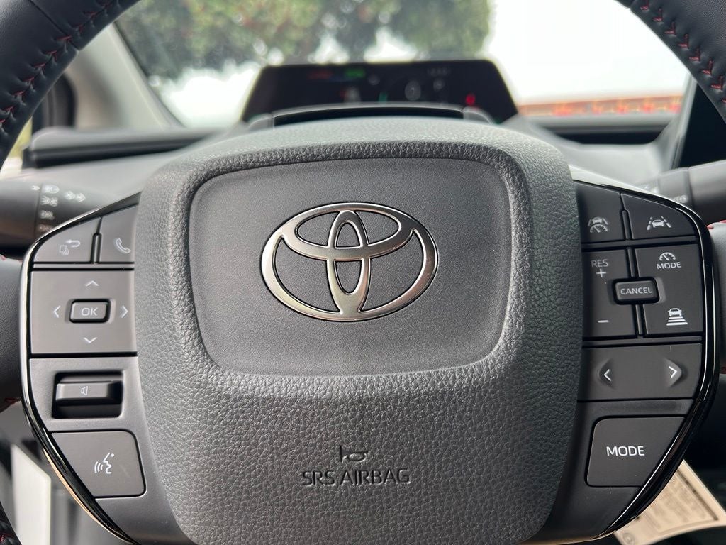 2027 Toyota Prius Plug-in Hybrid SE