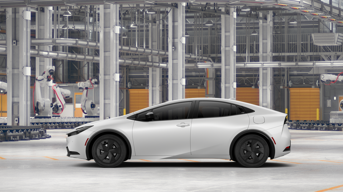 2027 Toyota Prius Plug-in Hybrid SE