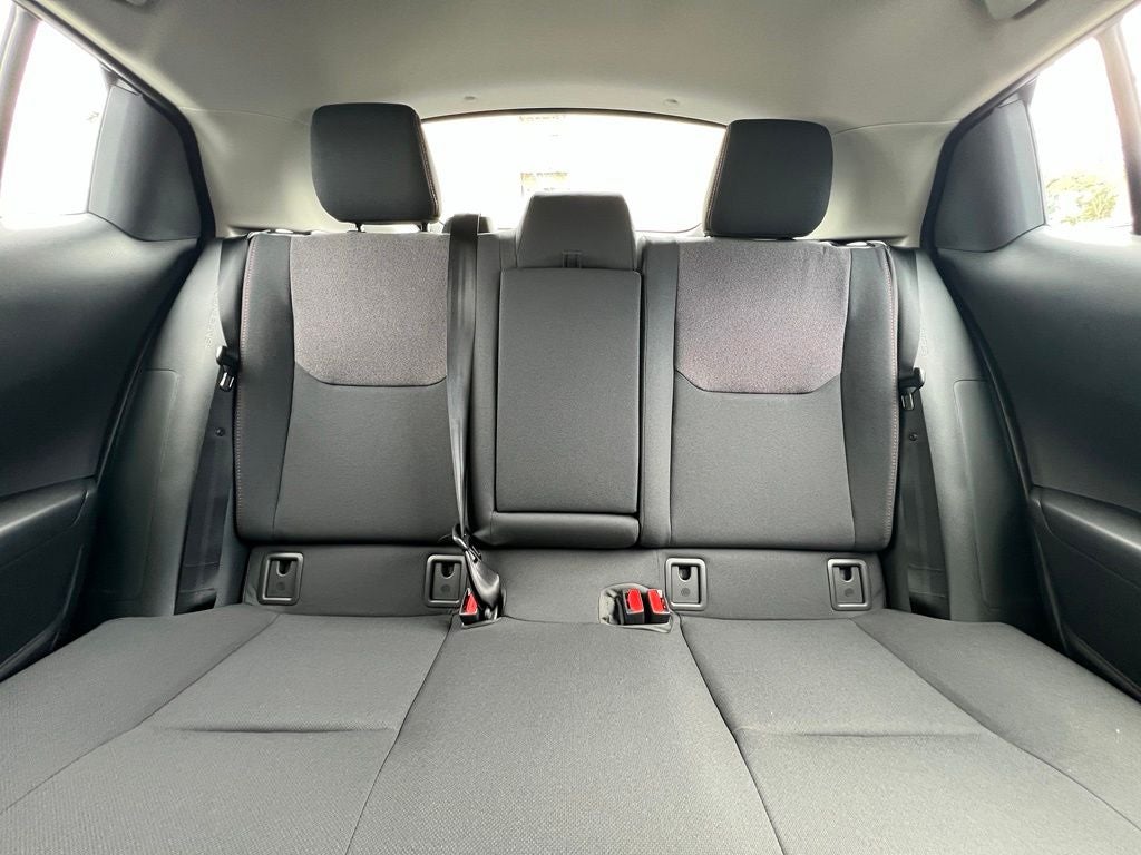 2027 Toyota Prius Plug-in Hybrid SE
