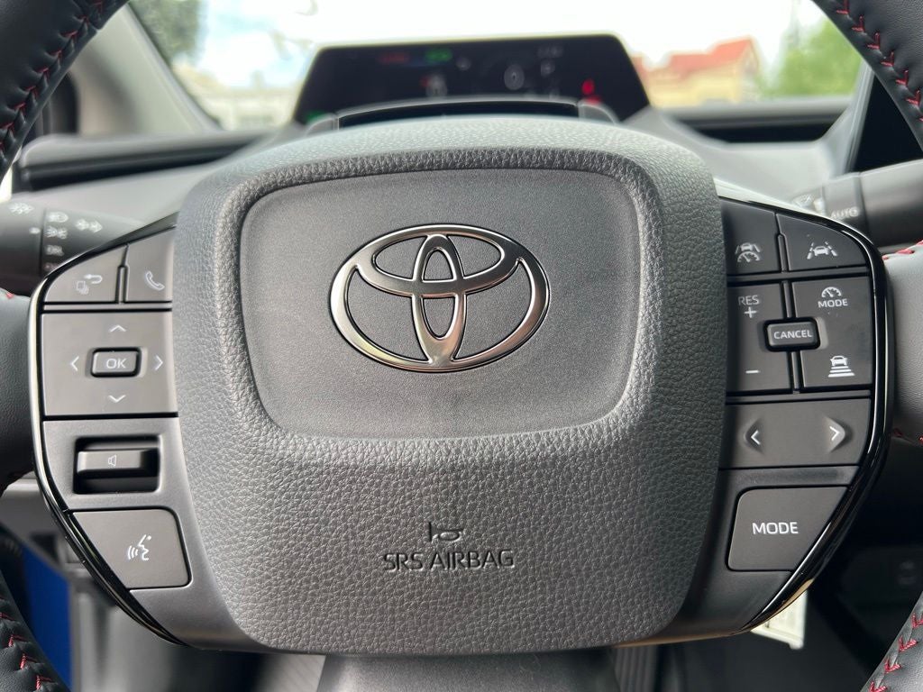 2027 Toyota Prius Plug-in Hybrid SE