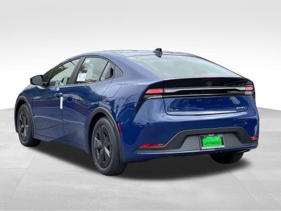 2027 Toyota Prius Plug-in Hybrid SE