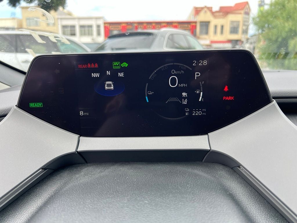 2027 Toyota Prius Plug-in Hybrid SE