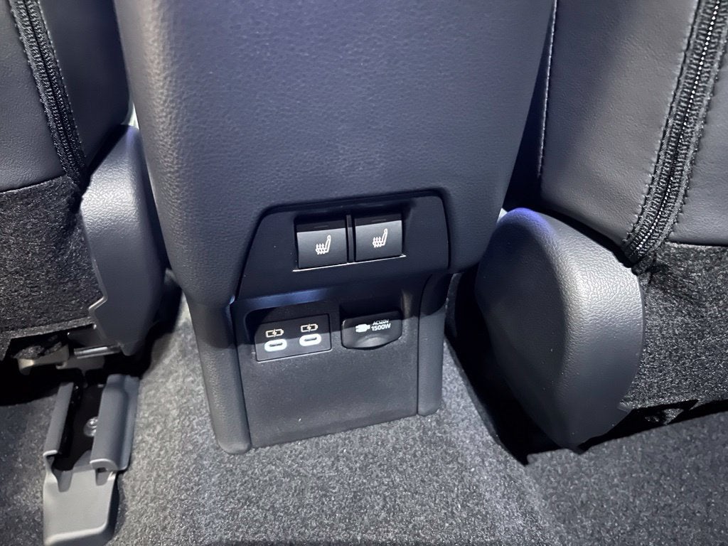 2027 Toyota Prius Plug-in Hybrid XSE Premium
