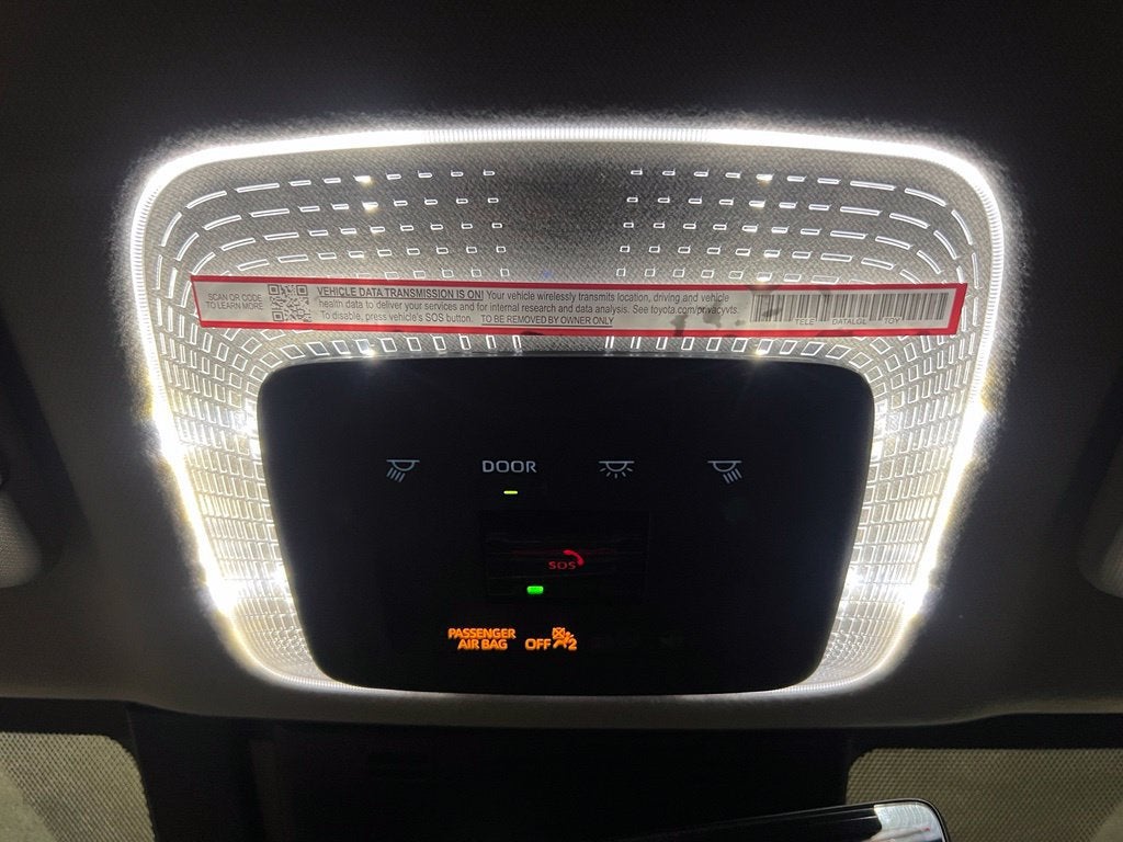 2027 Toyota Prius Plug-in Hybrid XSE Premium