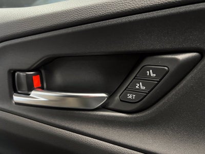 2027 Toyota Prius Plug-in Hybrid XSE Premium