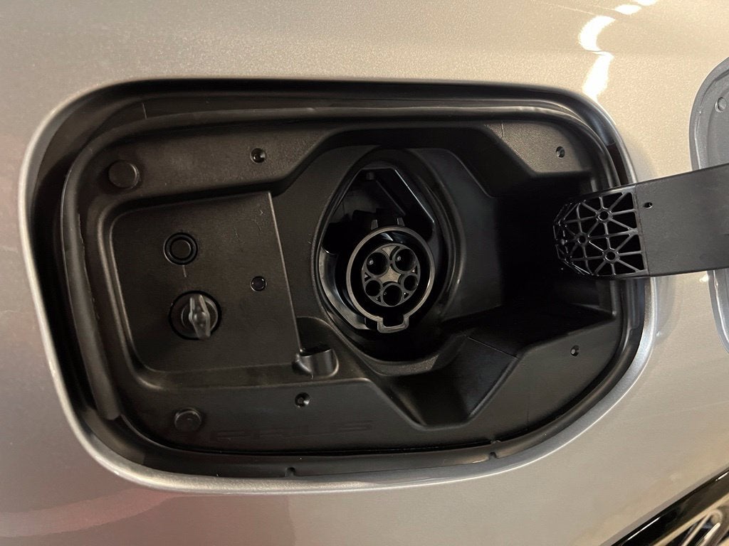 2027 Toyota Prius Plug-in Hybrid XSE Premium