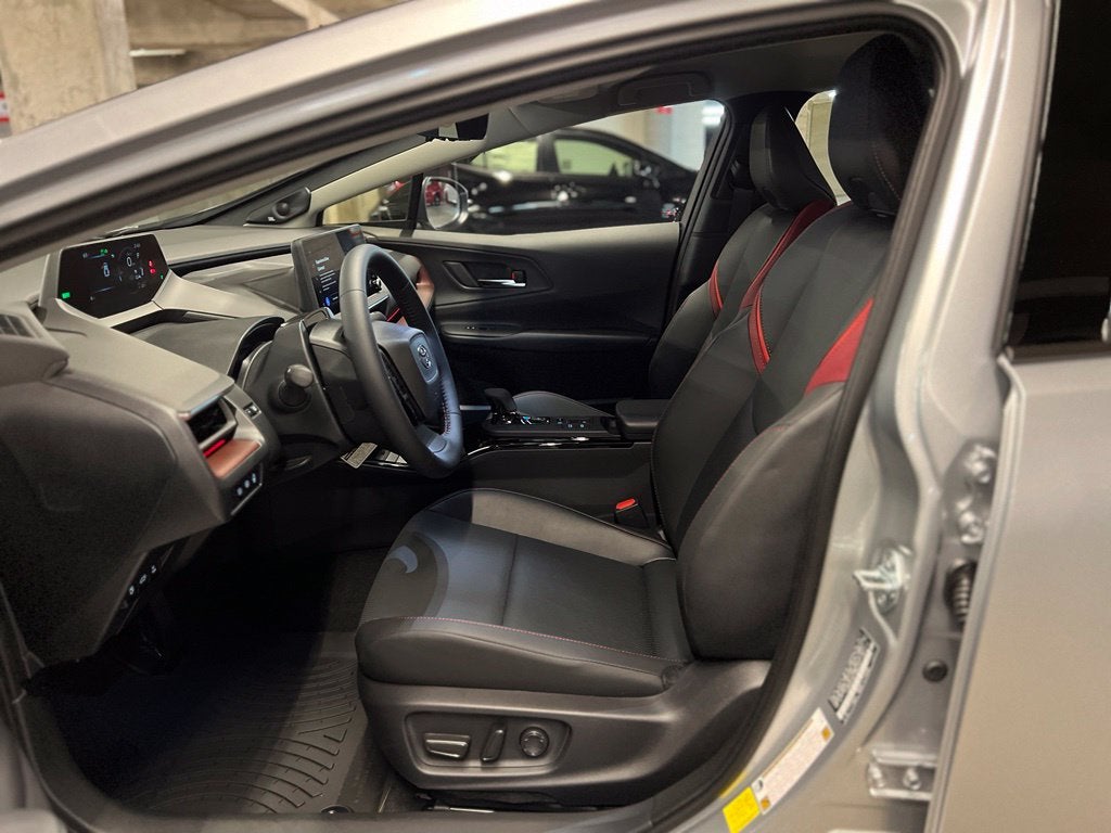 2027 Toyota Prius Plug-in Hybrid XSE Premium