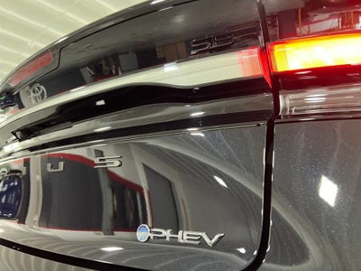 2026 Toyota Prius Plug-in Hybrid SE