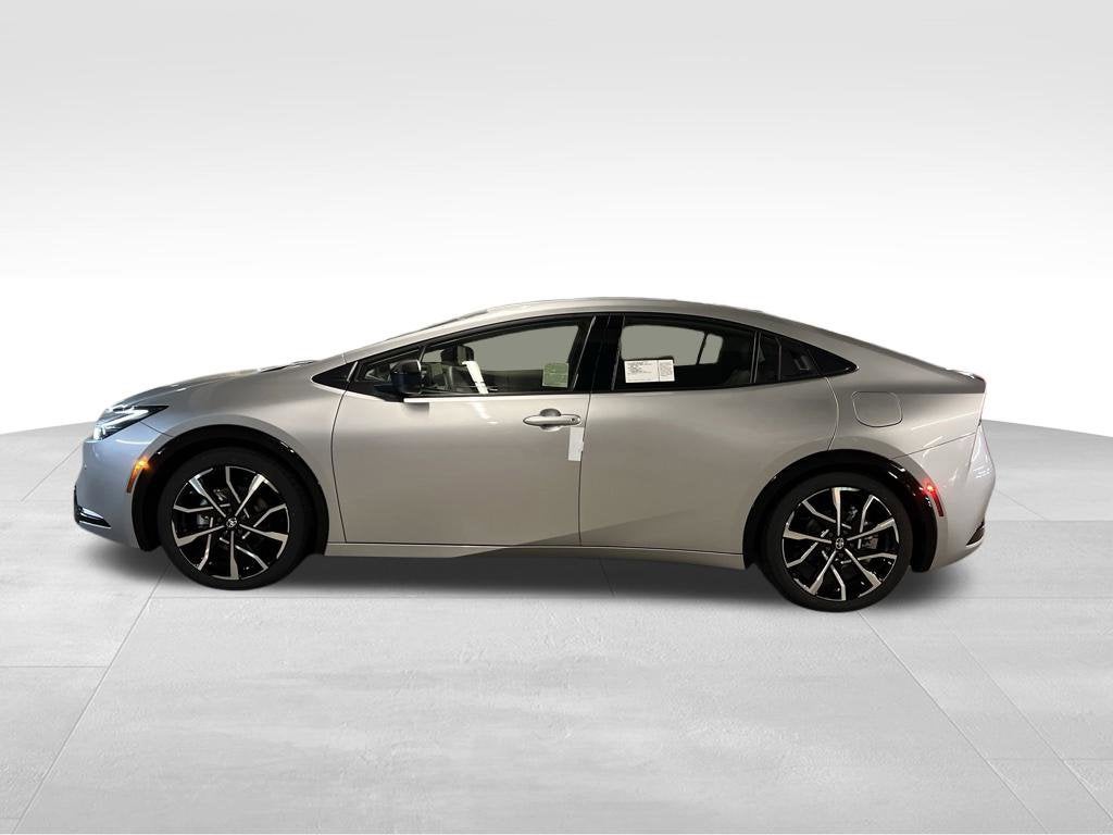 2027 Toyota Prius Plug-in Hybrid XSE