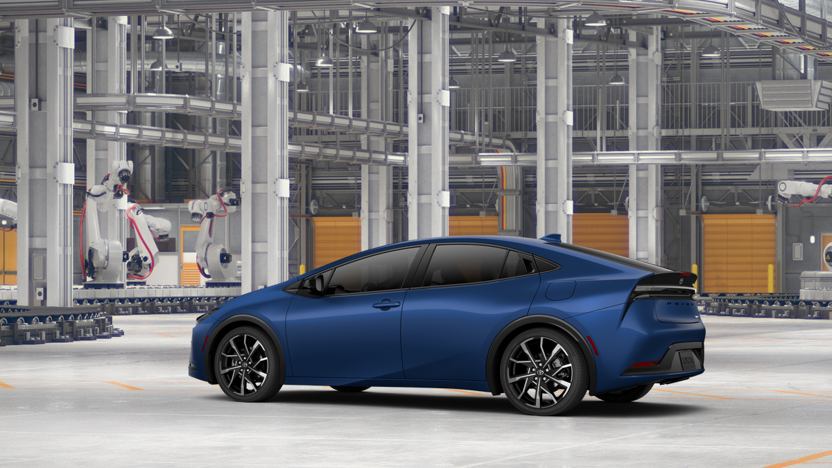 2027 Toyota Prius Plug-in Hybrid XSE