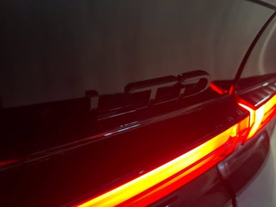 2027 Toyota Prius Limited AWD