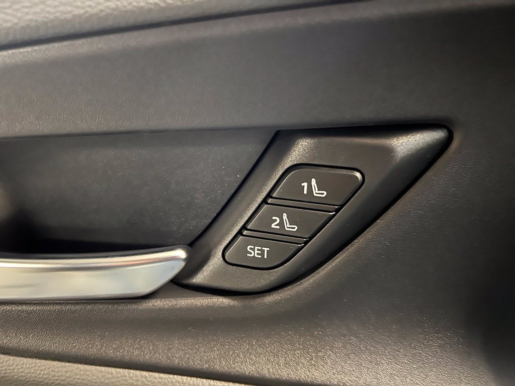 2027 Toyota Prius Limited AWD