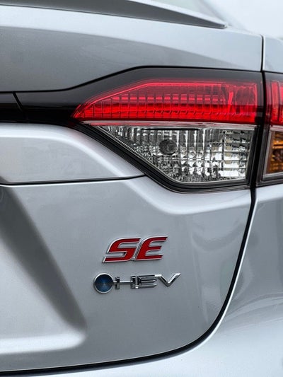 2026 Toyota Corolla Hybrid SE AWD