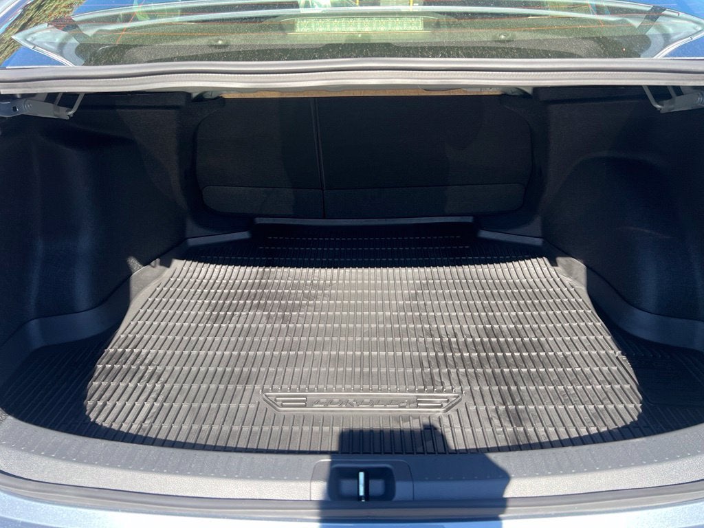 2027 Toyota Corolla SE