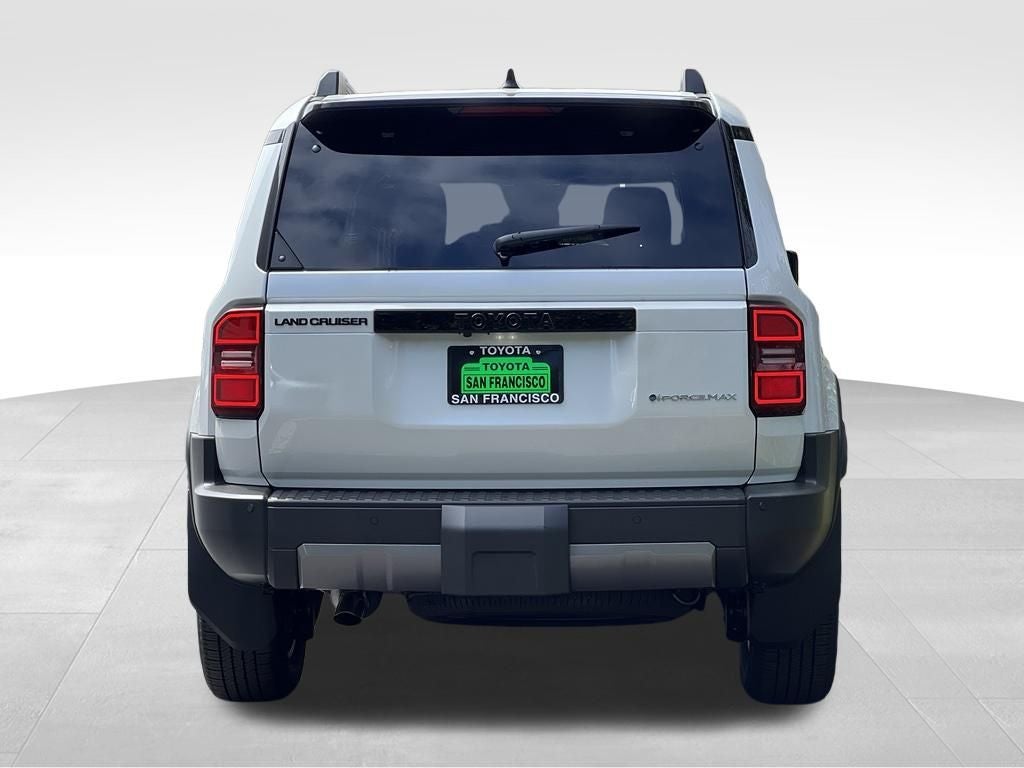 2027 Toyota Land Cruiser Base