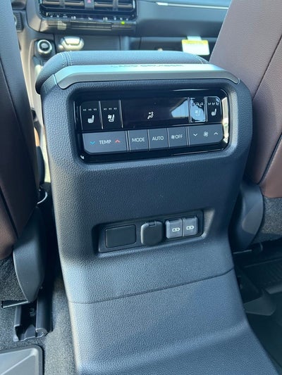 2027 Toyota Land Cruiser Base