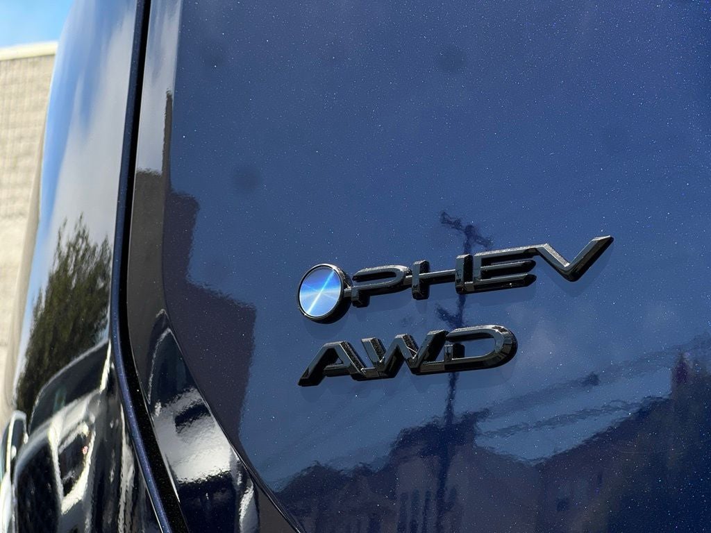 2026 Toyota RAV4 Plug-in Hybrid SE