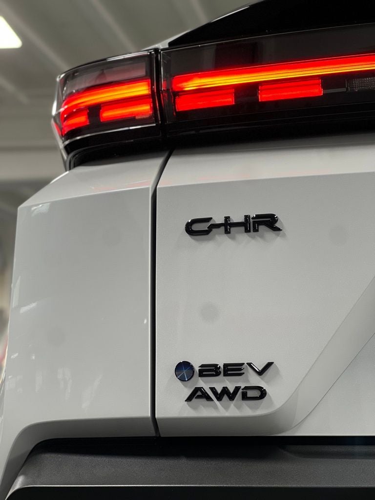 2026 Toyota C-HR SE