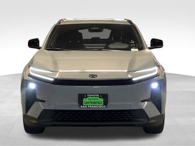 2027 Toyota C-HR SE