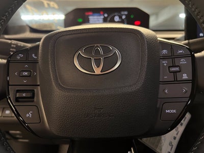 2027 Toyota C-HR SE