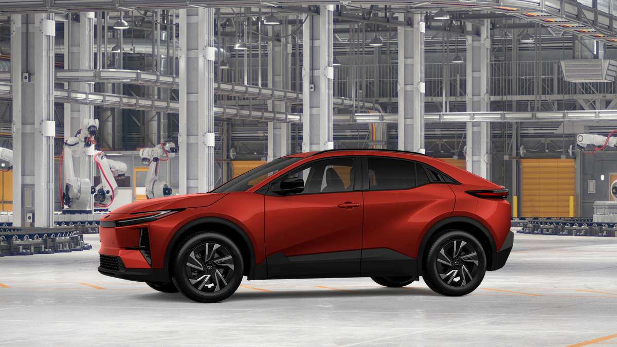 2027 Toyota C-HR SE