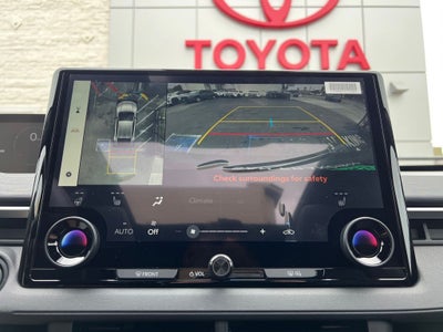 2026 Toyota C-HR XSE