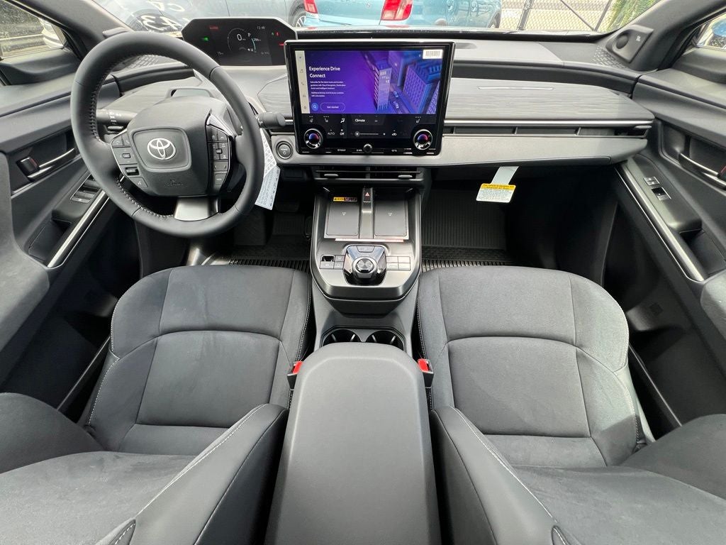 2026 Toyota C-HR XSE