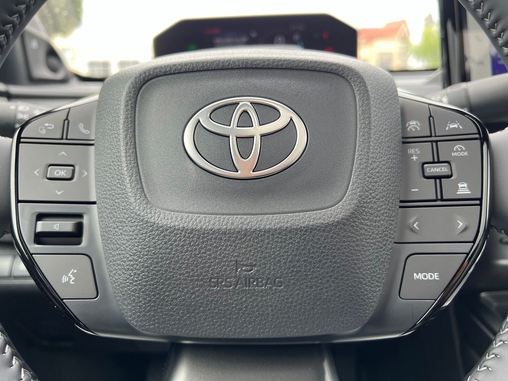 2026 Toyota C-HR XSE