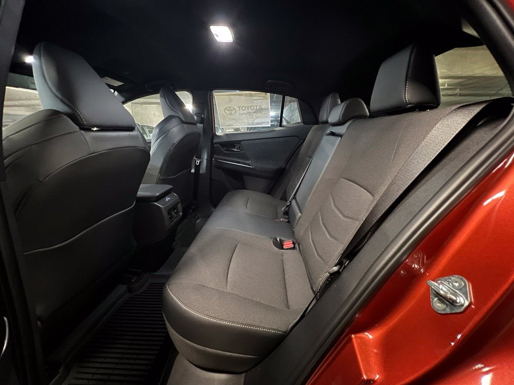2026 Toyota C-HR SE