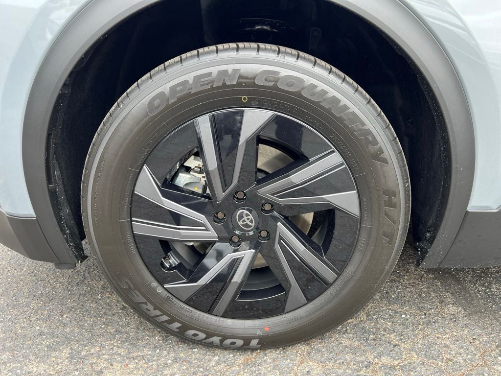 2026 Toyota C-HR SE