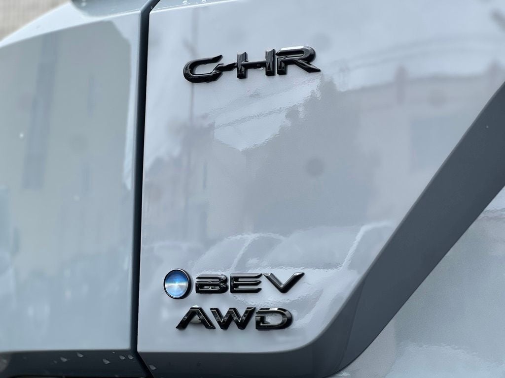 2026 Toyota C-HR SE