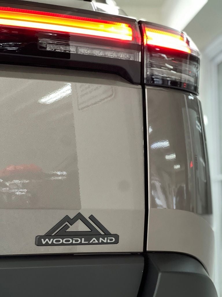 2026 Toyota bZ Woodland Base