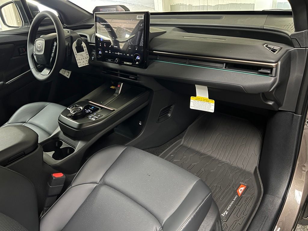 2026 Toyota bZ Woodland Base
