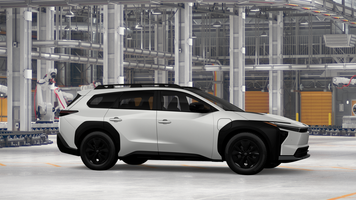 2026 Toyota bZ Woodland Base