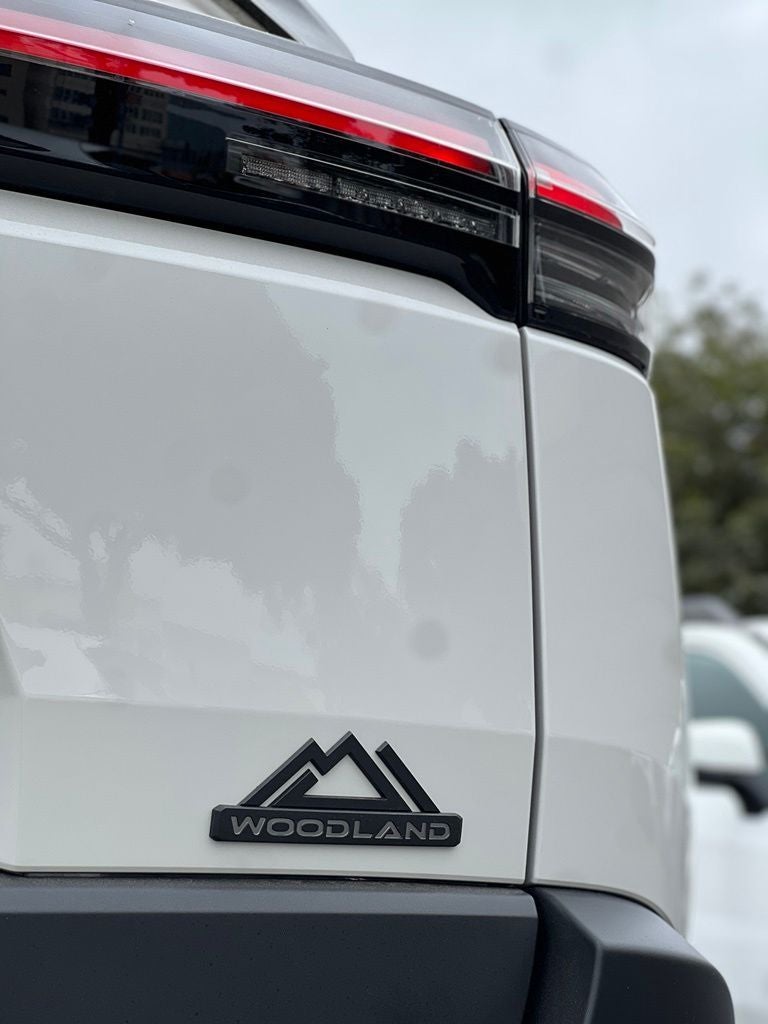 2026 Toyota bZ Woodland Base