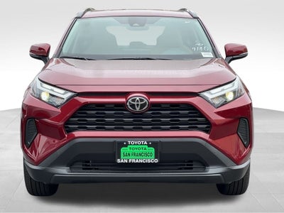 2025 Toyota RAV4 XLE