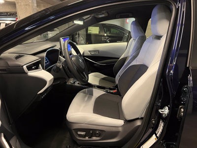 2027 Toyota Corolla Hatchback XSE