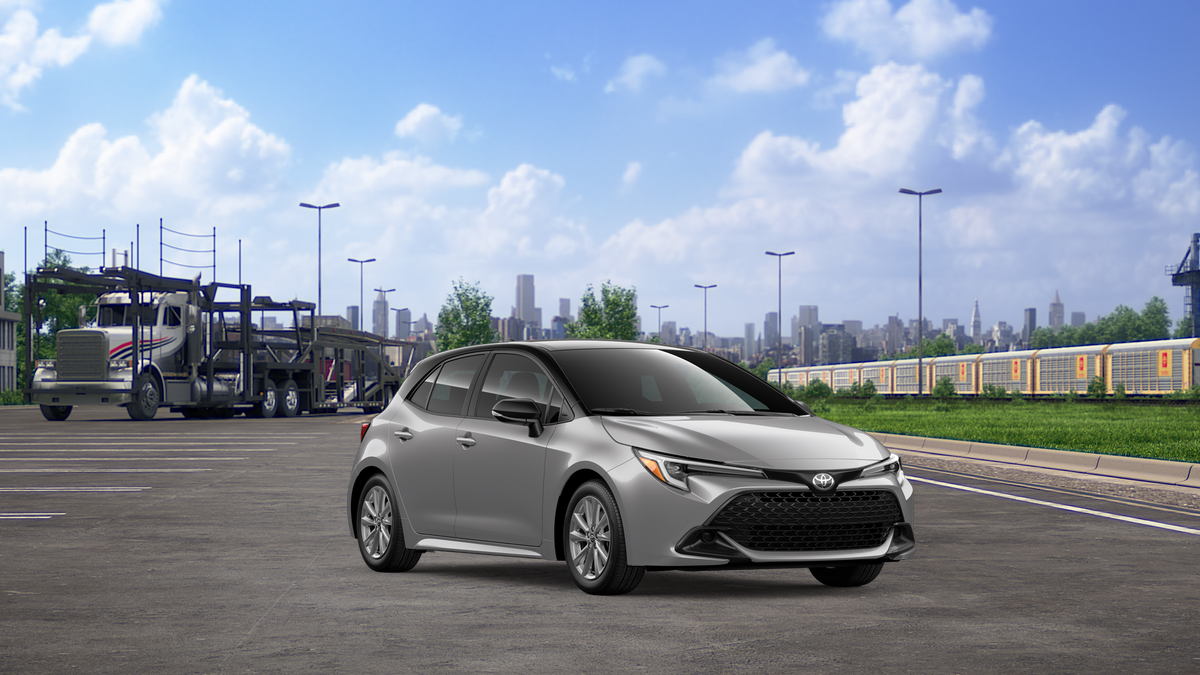 2026 Toyota Corolla Hatchback SE