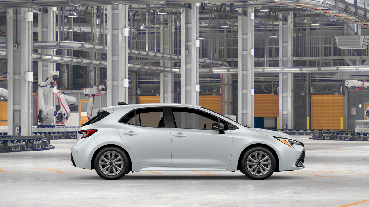 2027 Toyota Corolla Hatchback SE