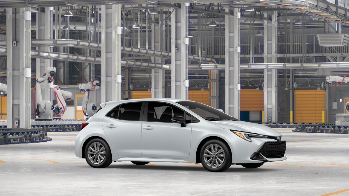 2027 Toyota Corolla Hatchback SE