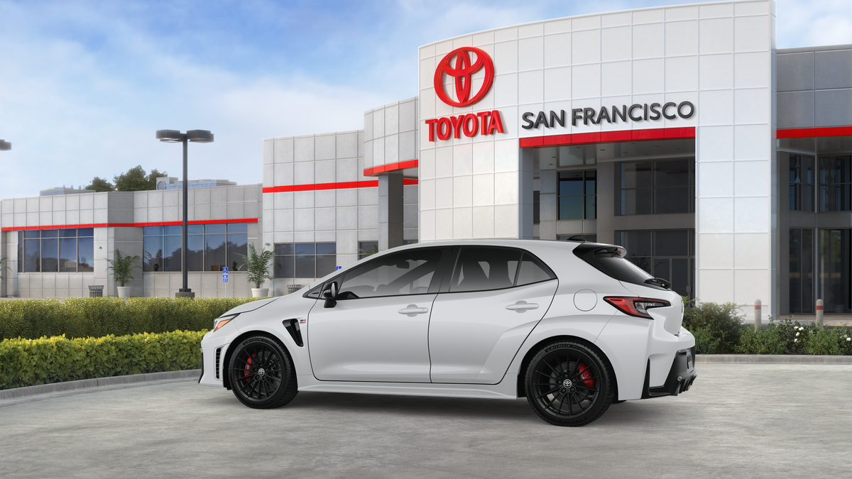2026 Toyota GR Corolla Premium Plus MT