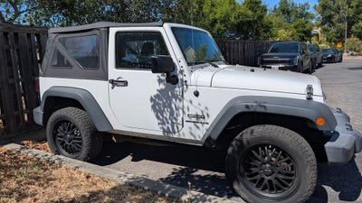 2017 Jeep Wrangler Sport