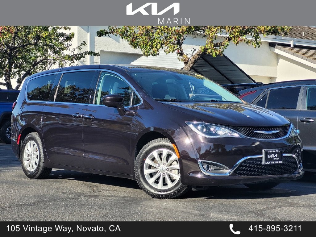 2018 Chrysler Pacifica Touring Plus