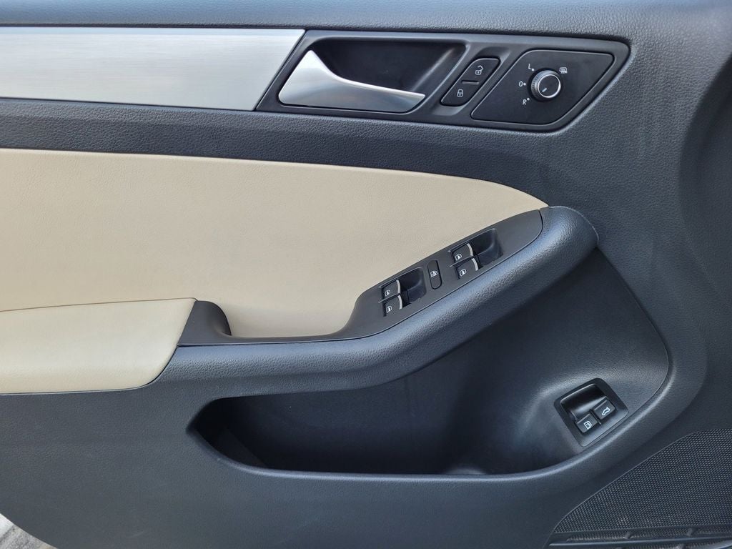 2015 Volkswagen Jetta Hybrid SEL Premium
