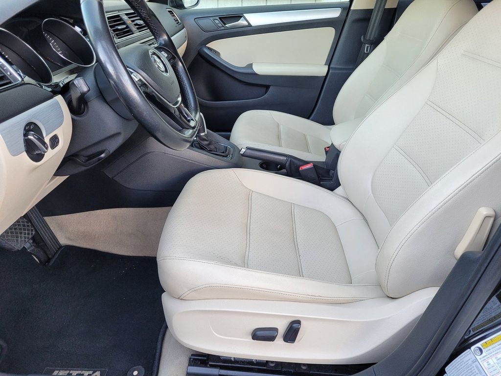2015 Volkswagen Jetta Hybrid SEL Premium