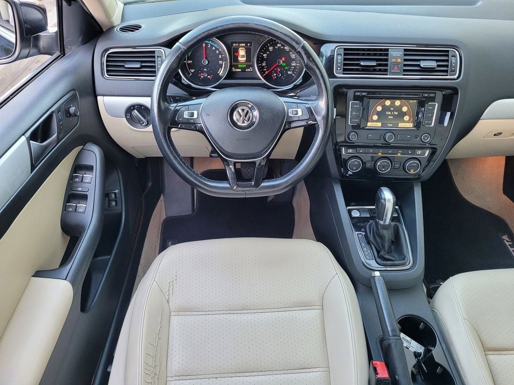 2015 Volkswagen Jetta Hybrid SEL Premium