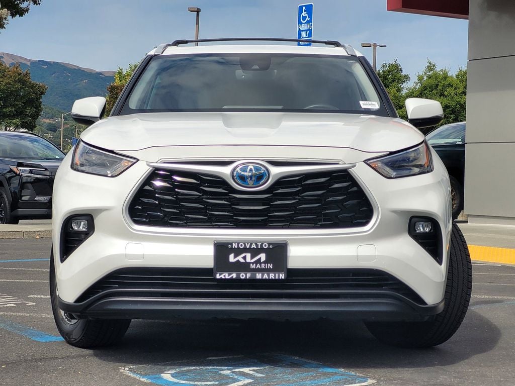 2023 Toyota Highlander Hybrid XLE