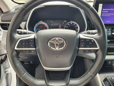 2023 Toyota Highlander Hybrid XLE